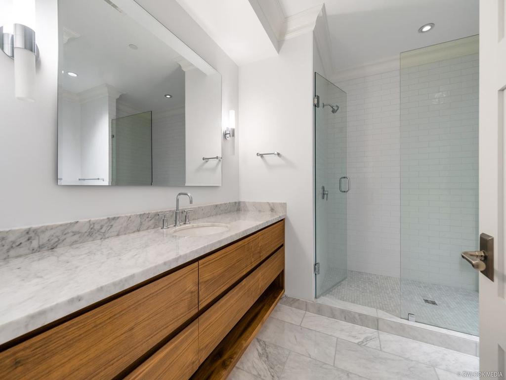 Listing Image for R3097146