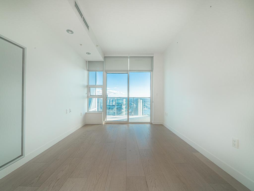 Listing Image for R3097187