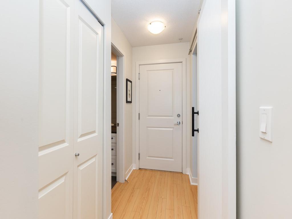 Listing Image for R3097216