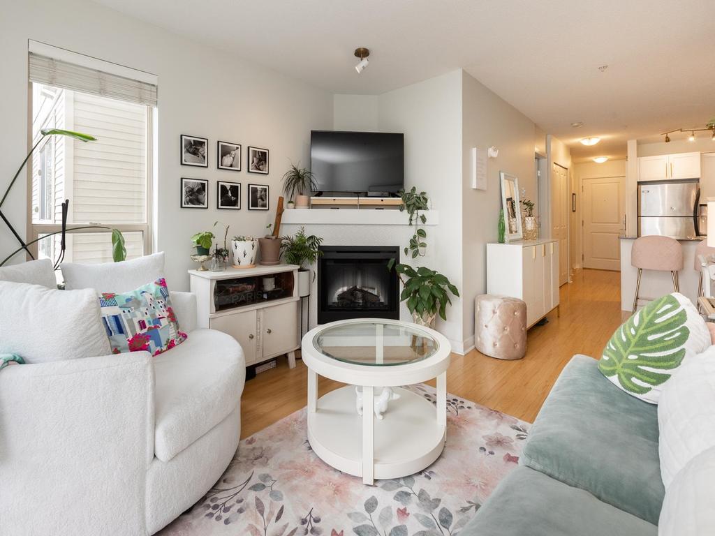 Listing Image for R3097216