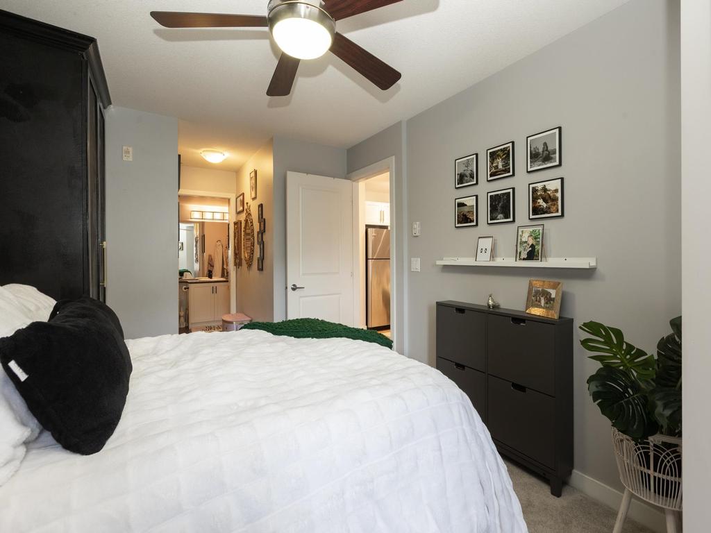 Listing Image for R3097216