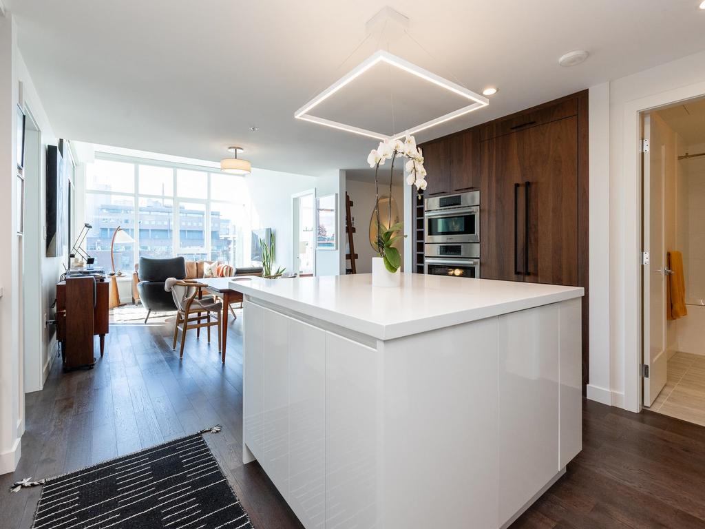 Listing Image for R3097227