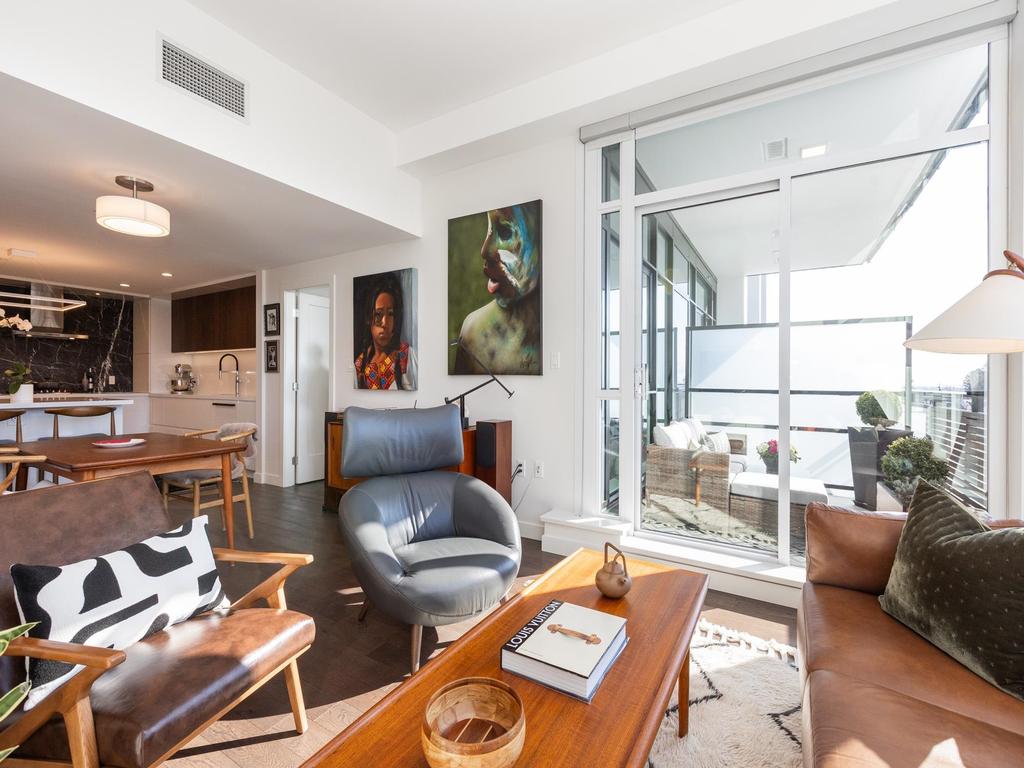 Listing Image for R3097227