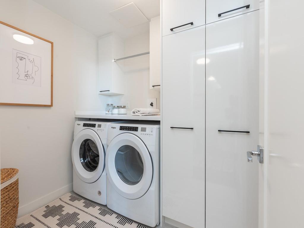 Listing Image for R3097227