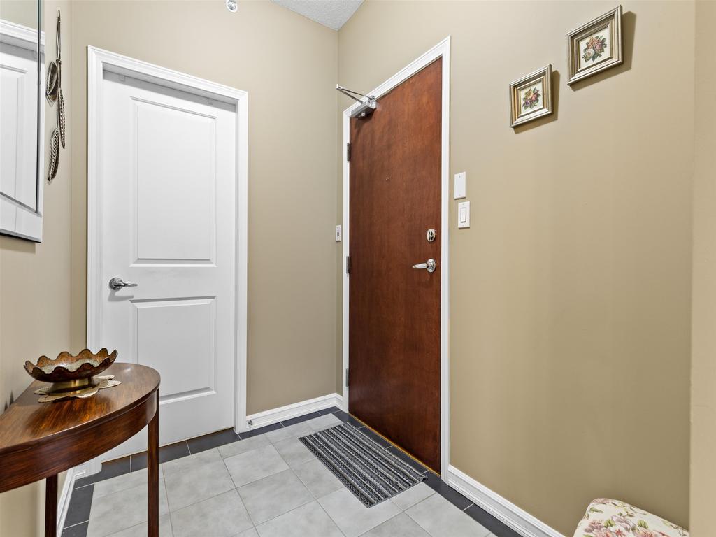 Listing Image for R3097240