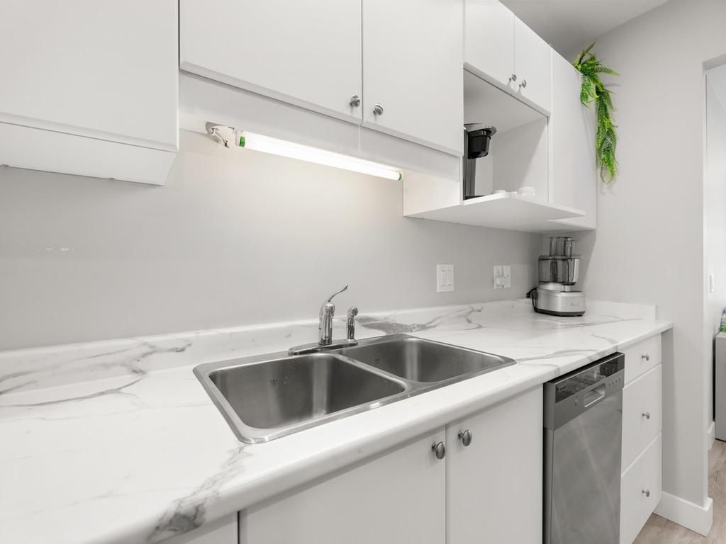 Listing Image for R3097245