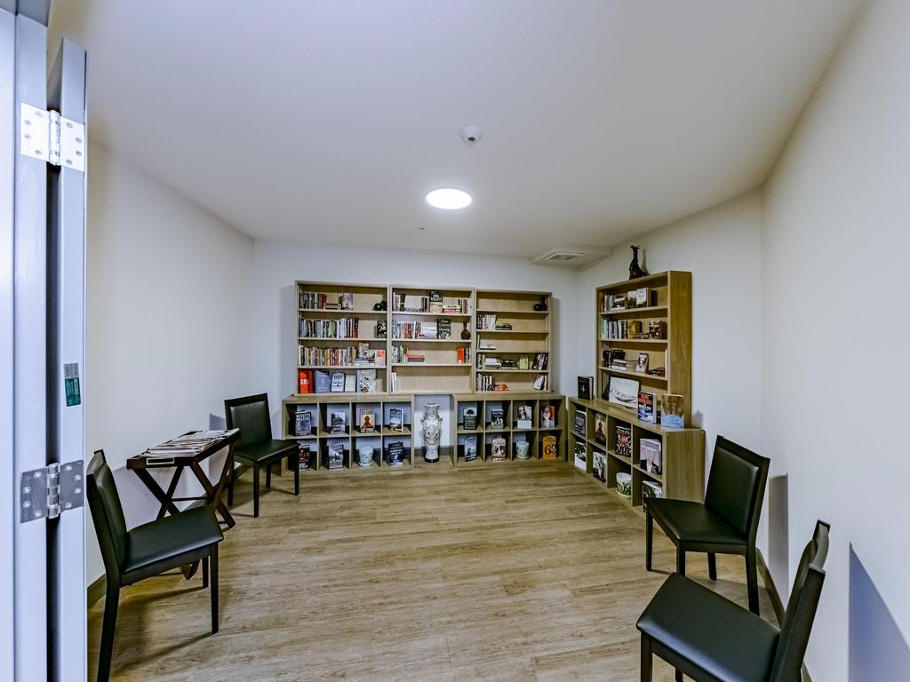 Listing Image for R3097278