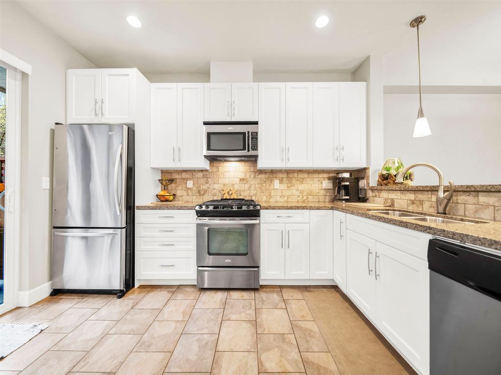 Listing Image for R3097280