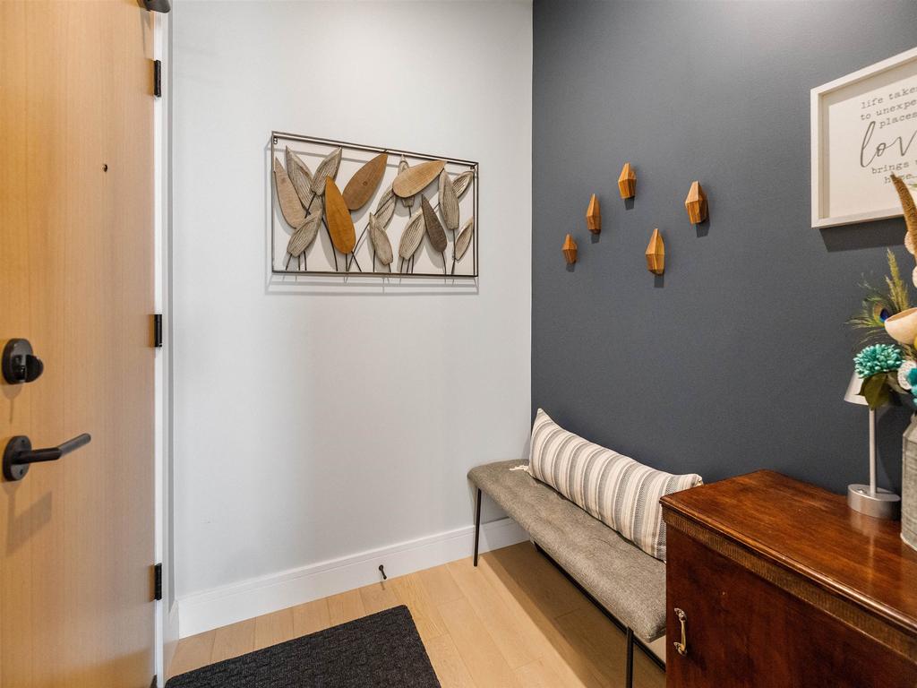 Listing Image for R3097293