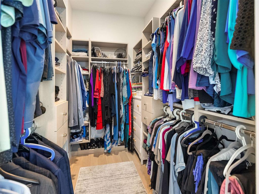 Listing Image for R3097293