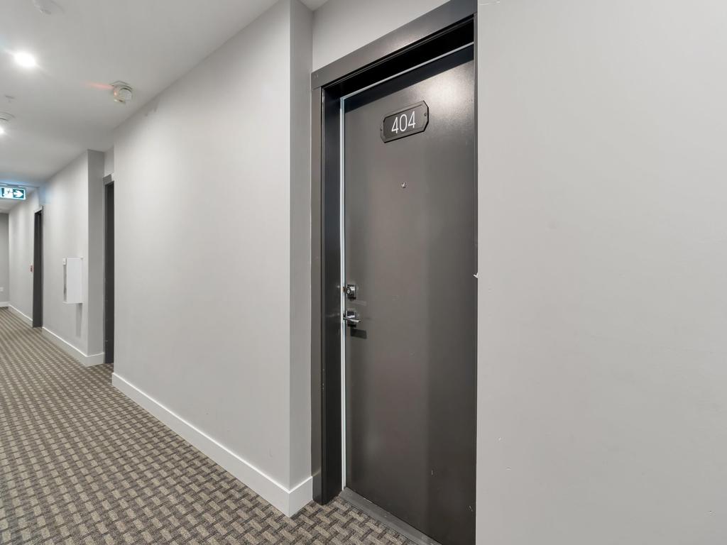 Listing Image for R3097301