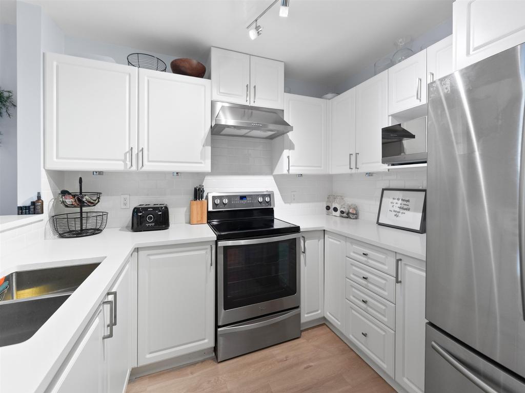 Listing Image for R3097314