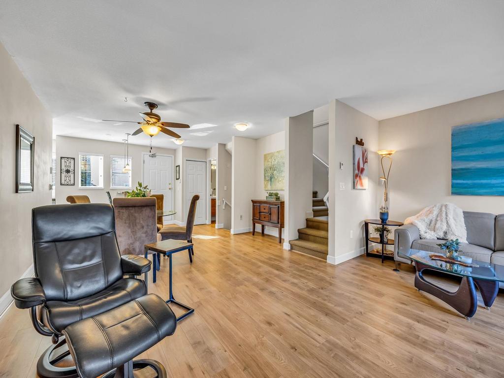 Listing Image for R3097327