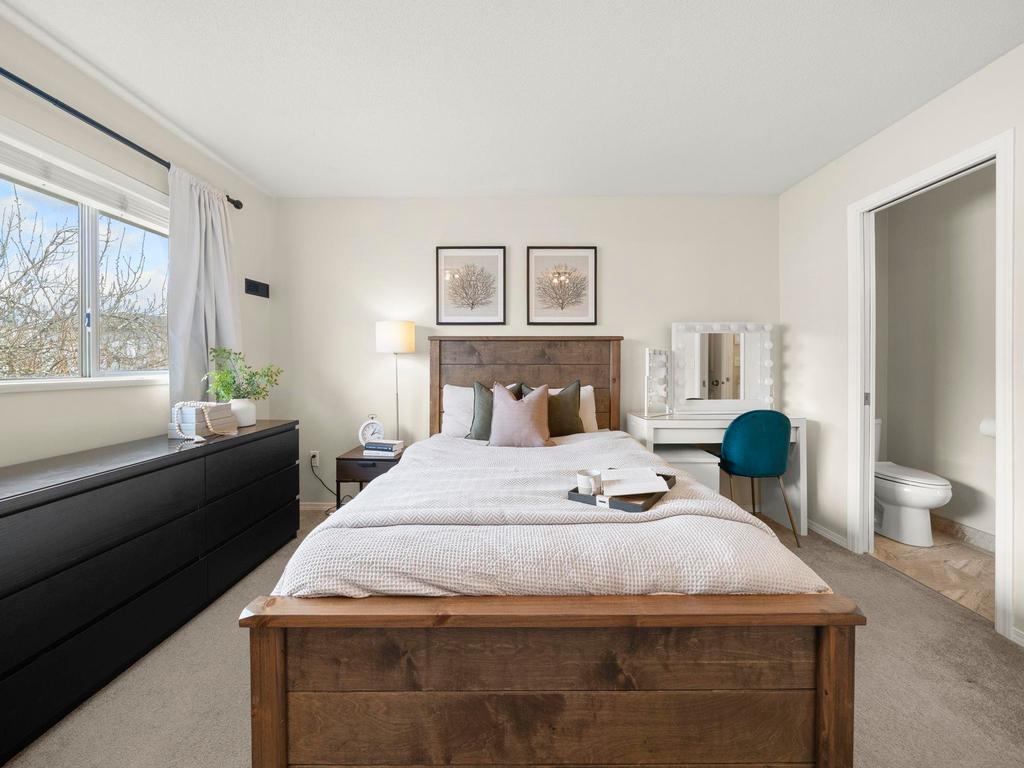 Listing Image for R3097351