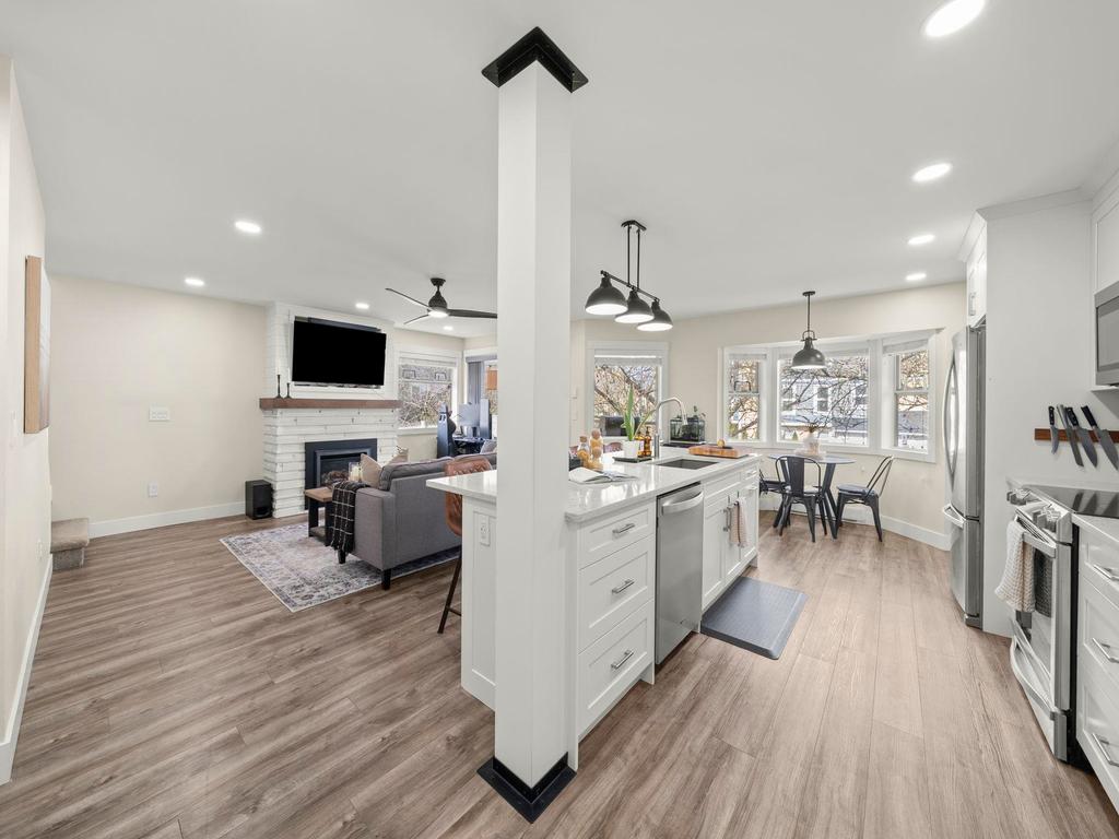 Listing Image for R3097351