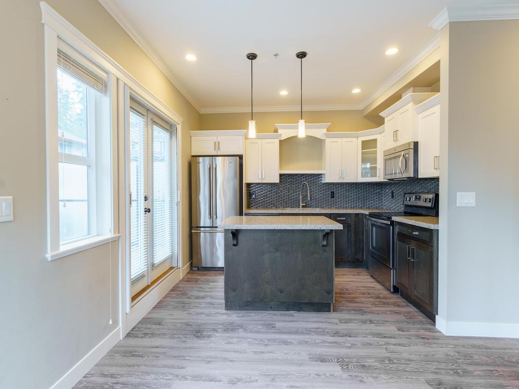 Listing Image for R3097359