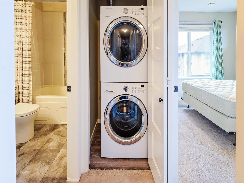 Listing Image for R3097359