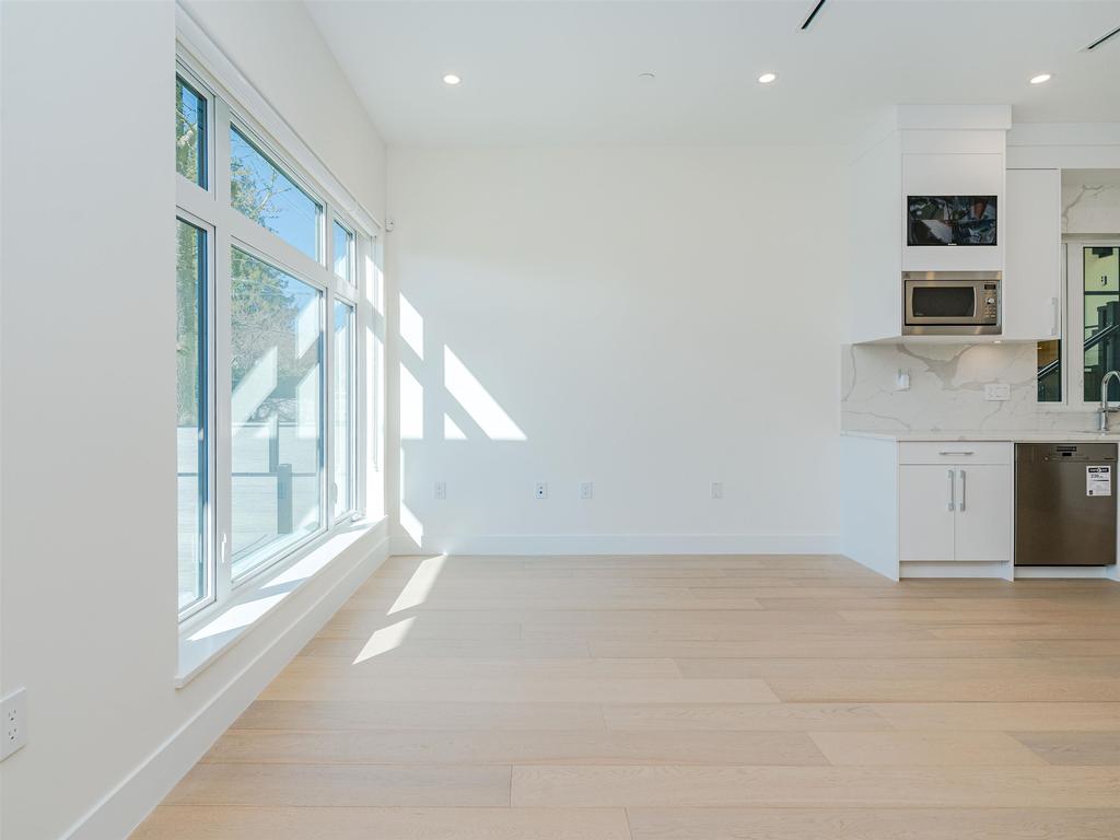 Listing Image for R3097376