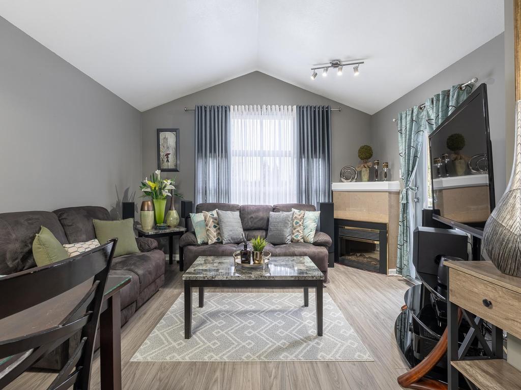 Listing Image for R3097401