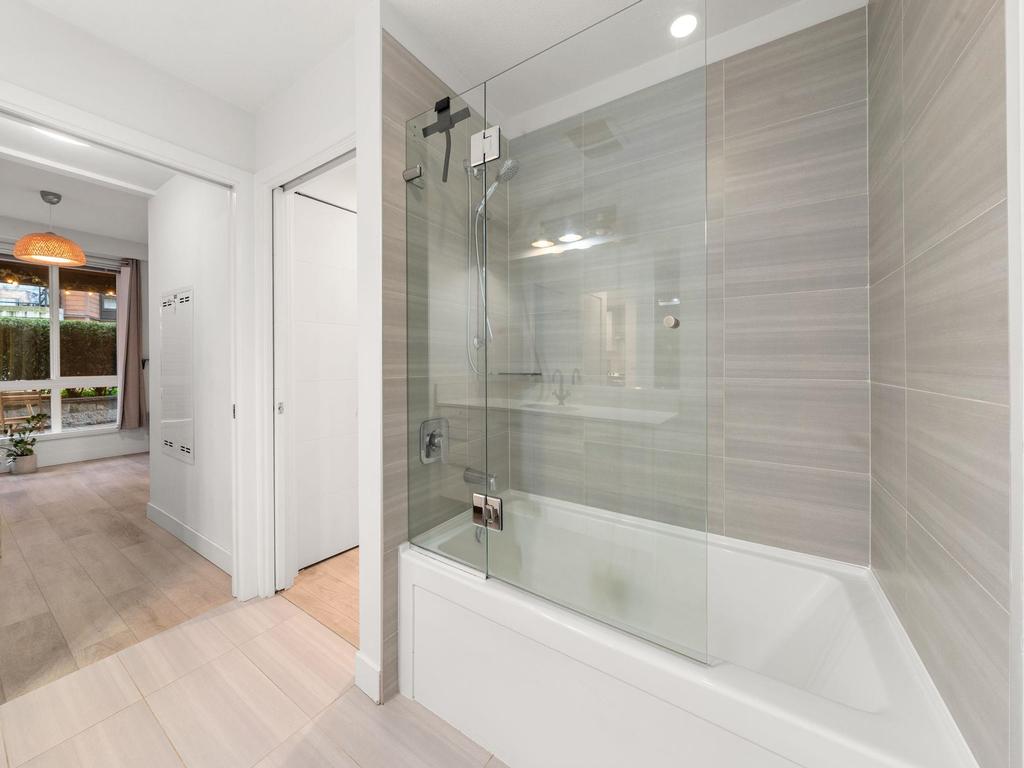 Listing Image for R3097402