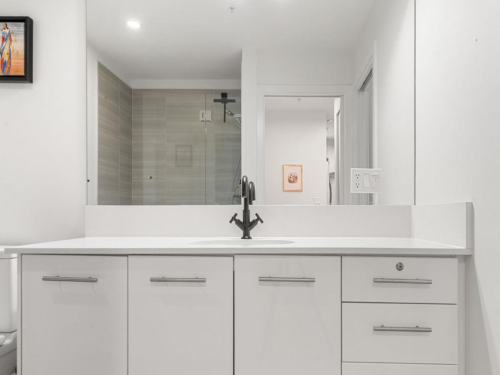 Listing Image for R3097402