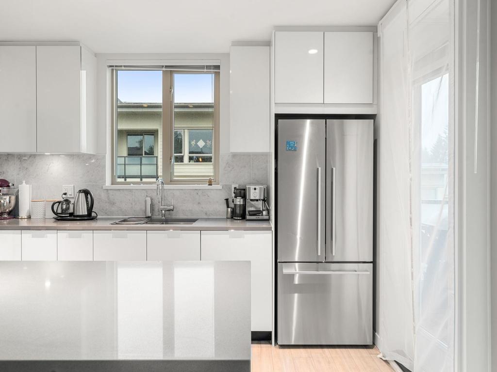 Listing Image for R3097406