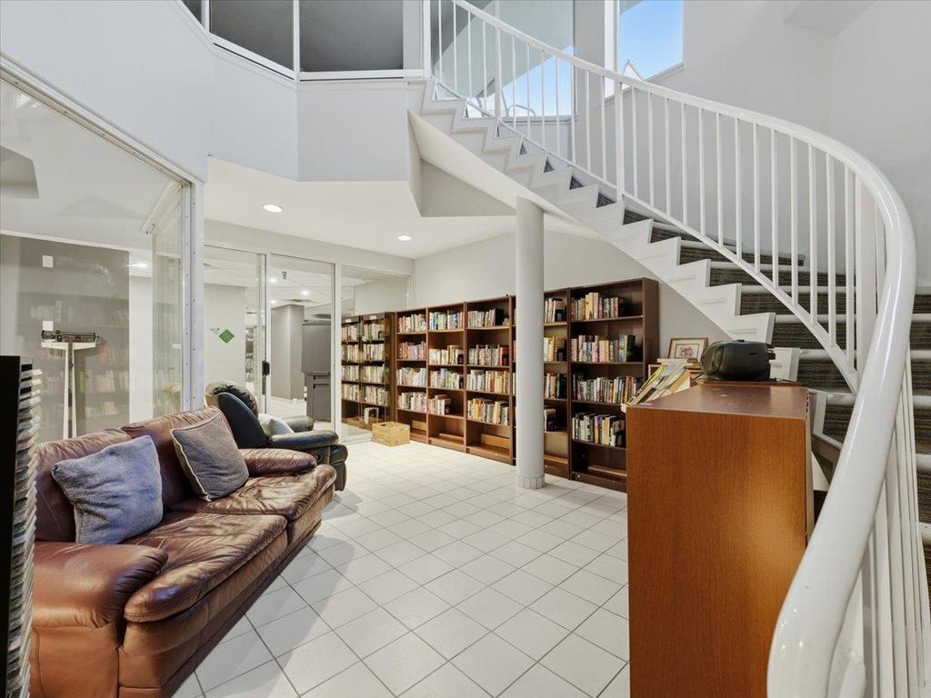 Listing Image for R3097414