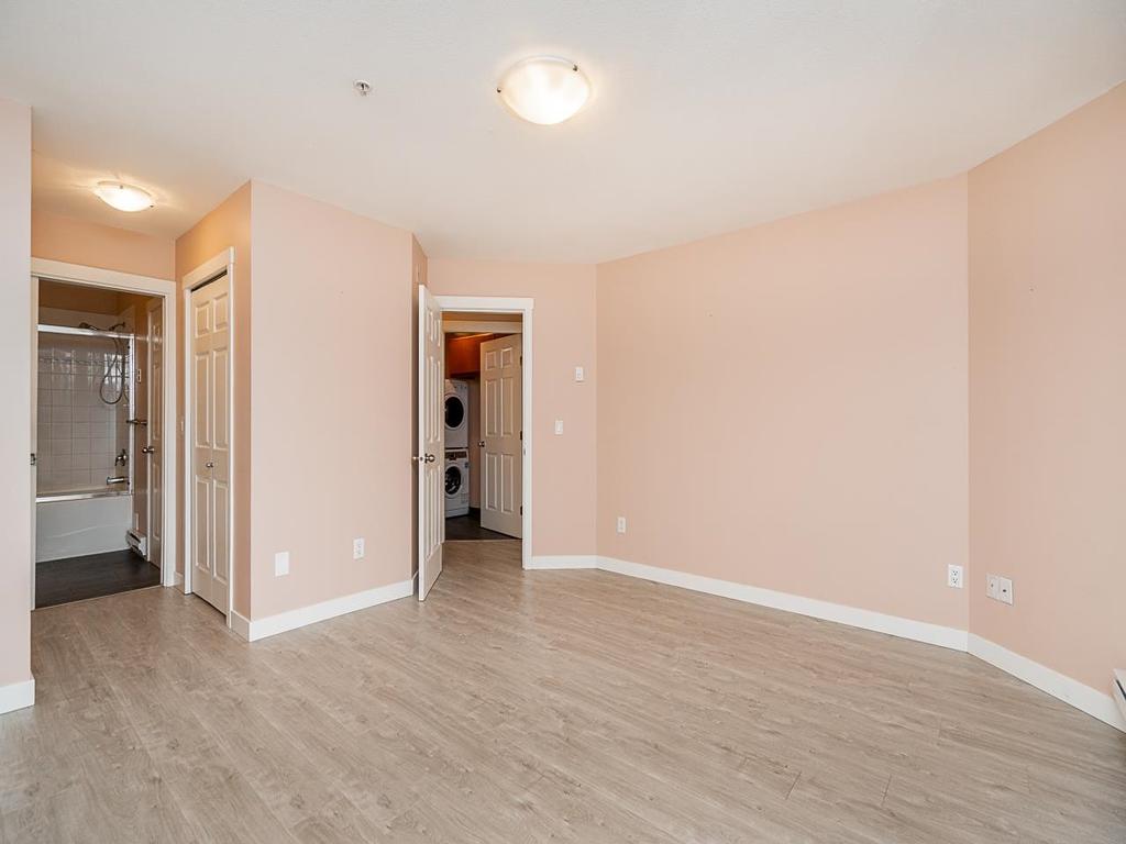 Listing Image for R3097416