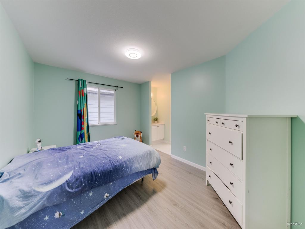 Listing Image for R3097420