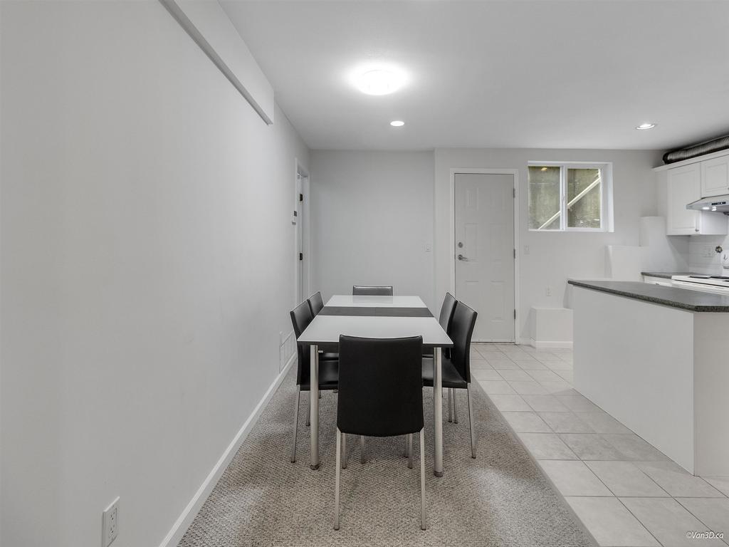 Listing Image for R3097420