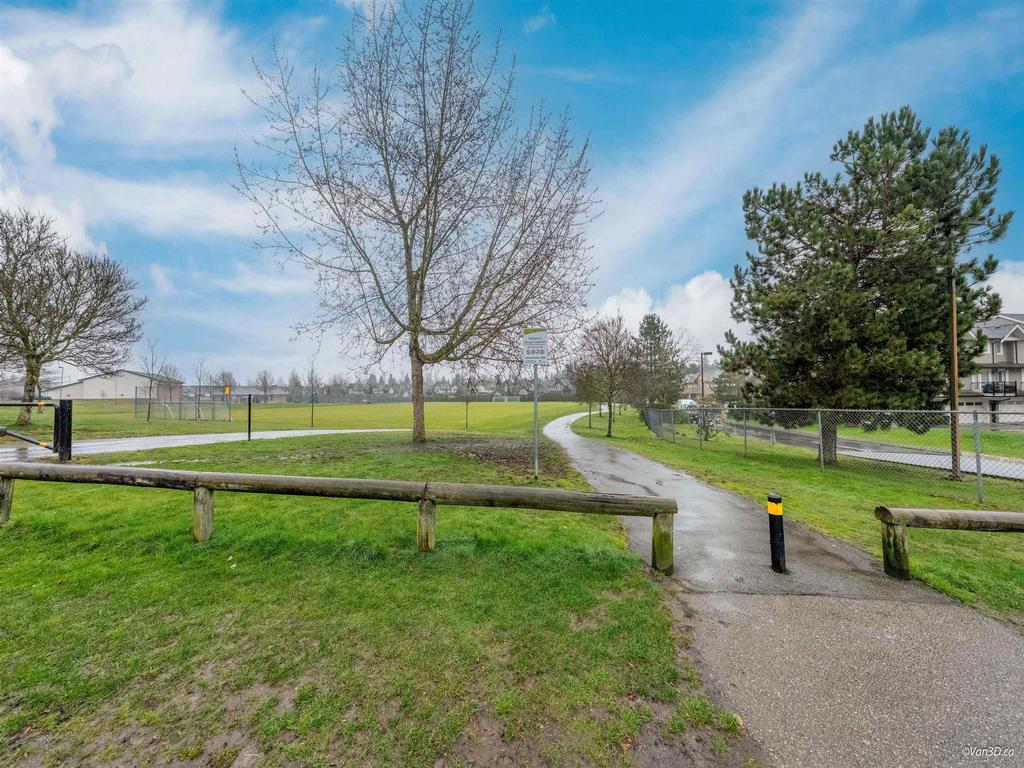 Listing Image for R3097420