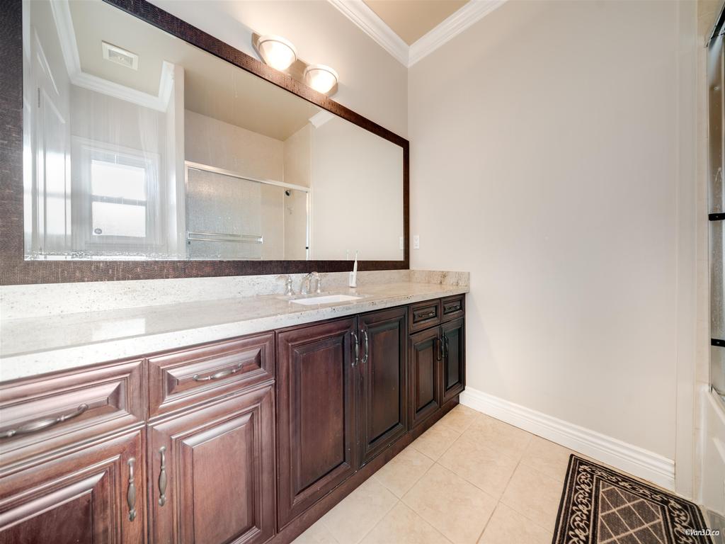 Listing Image for R3097421