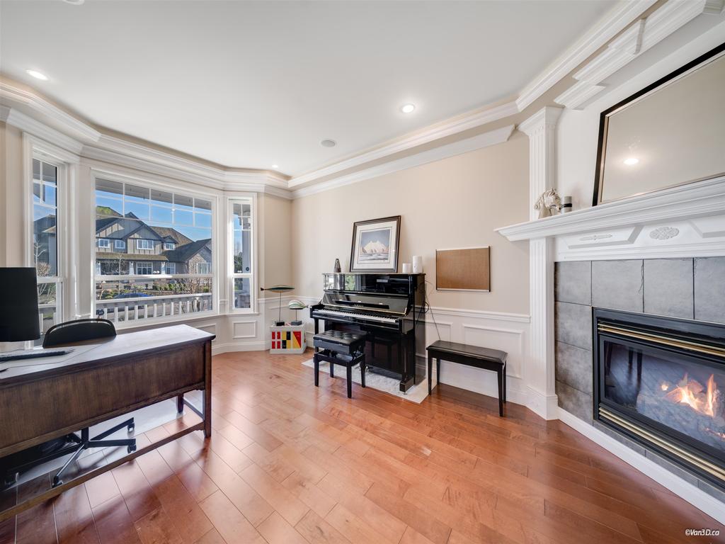 Listing Image for R3097421