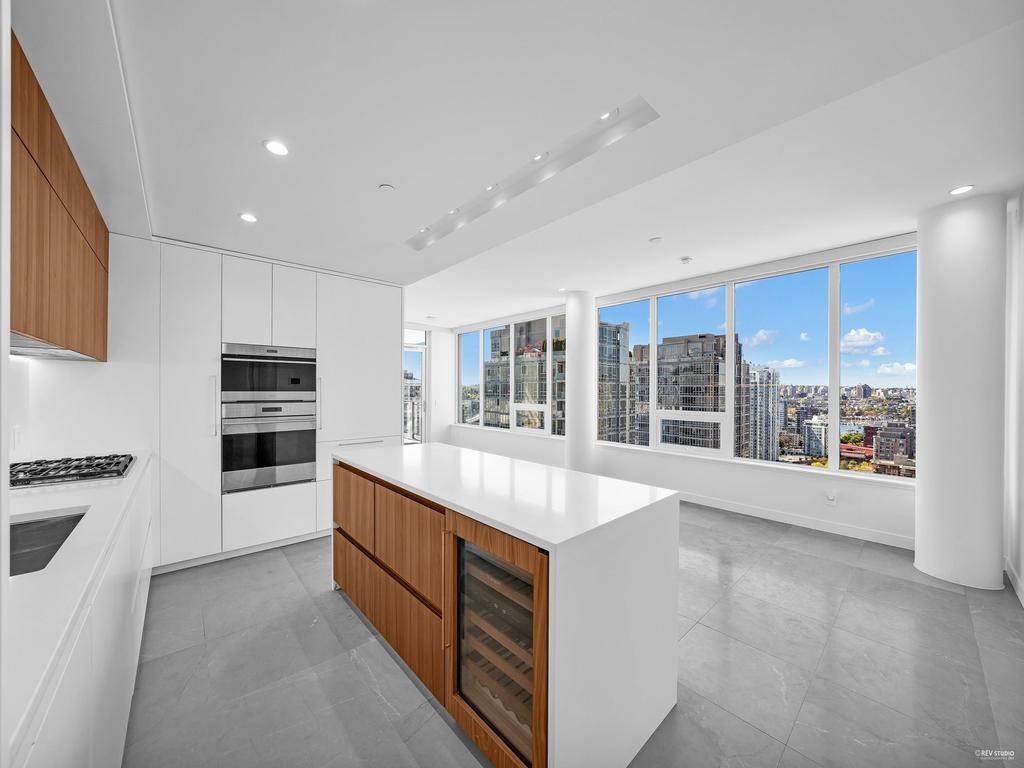 Listing Image for R3097426