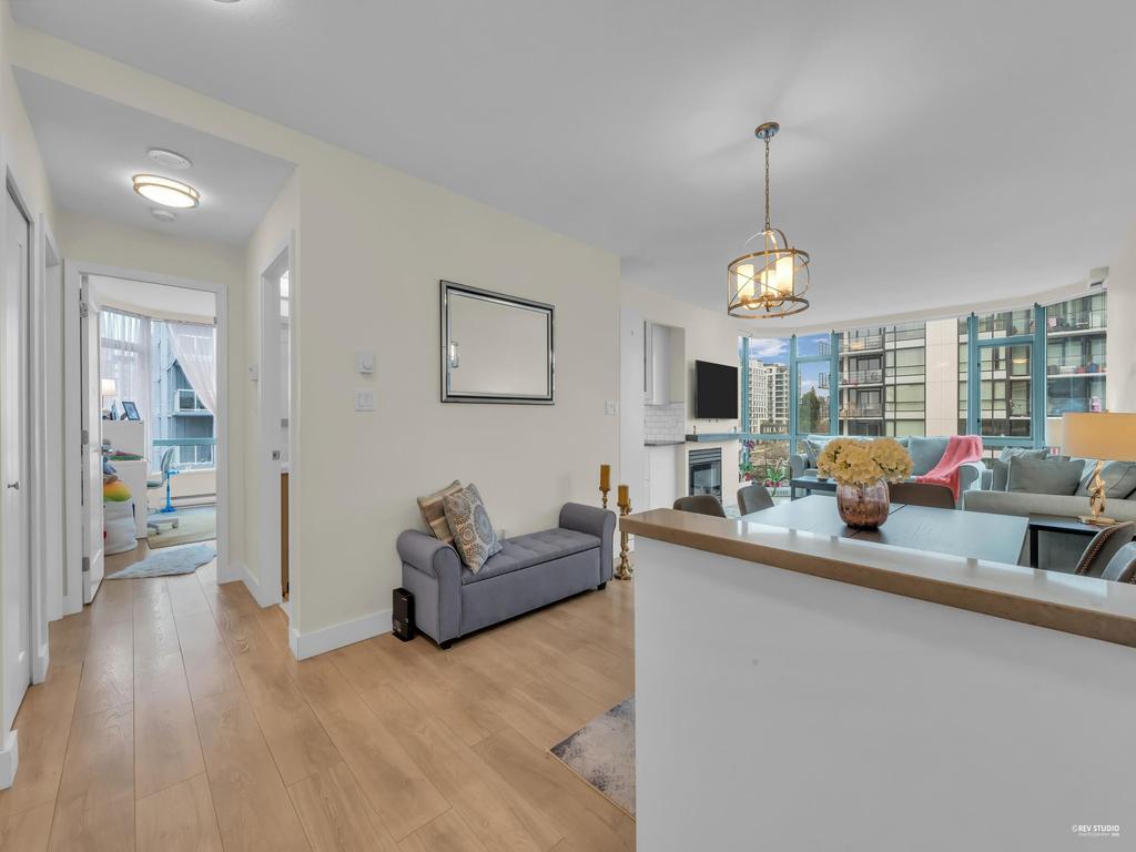 Listing Image for R3097427