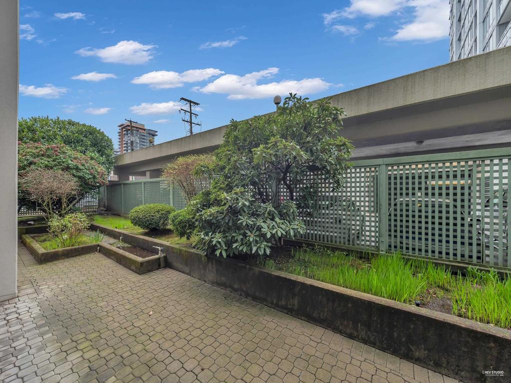 Listing Image for R3097427