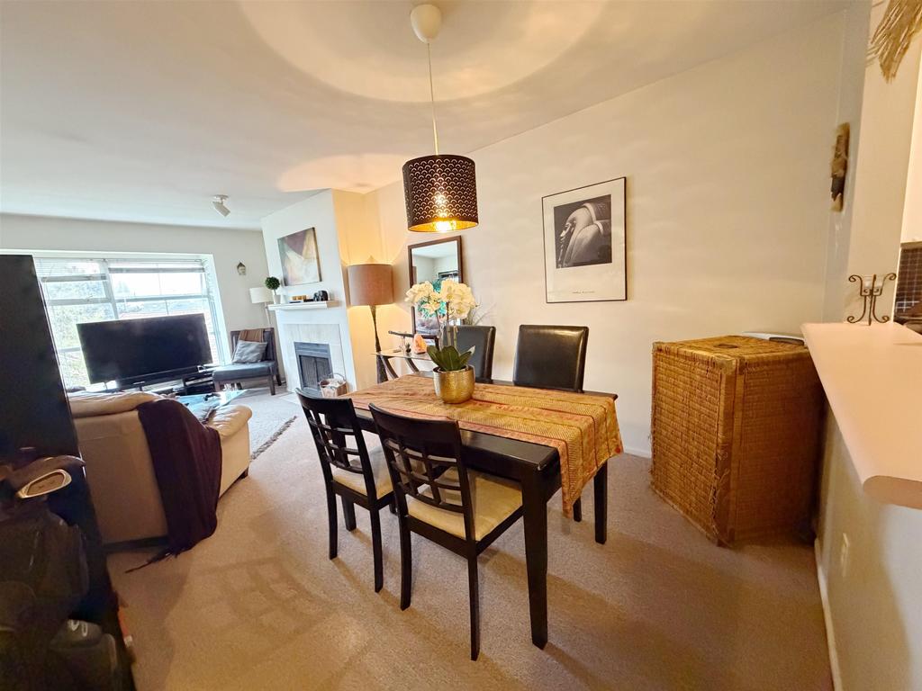 Listing Image for R3097430