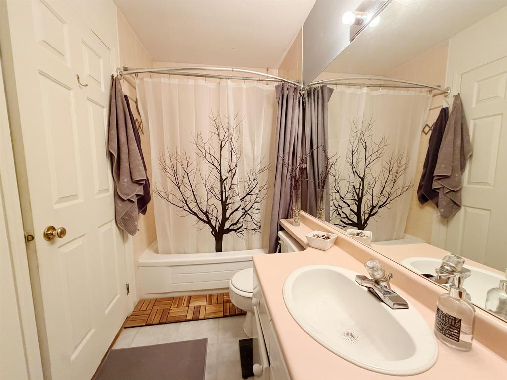 Listing Image for R3097430