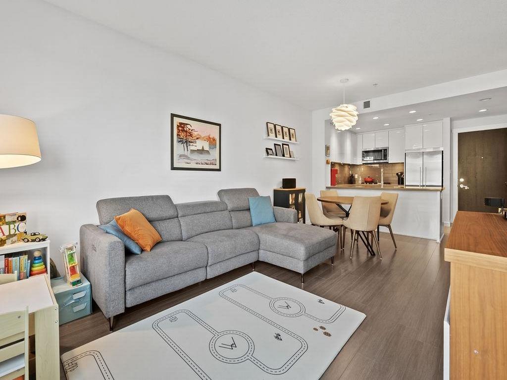 Listing Image for R3097447