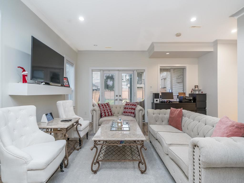 Listing Image for R3097480