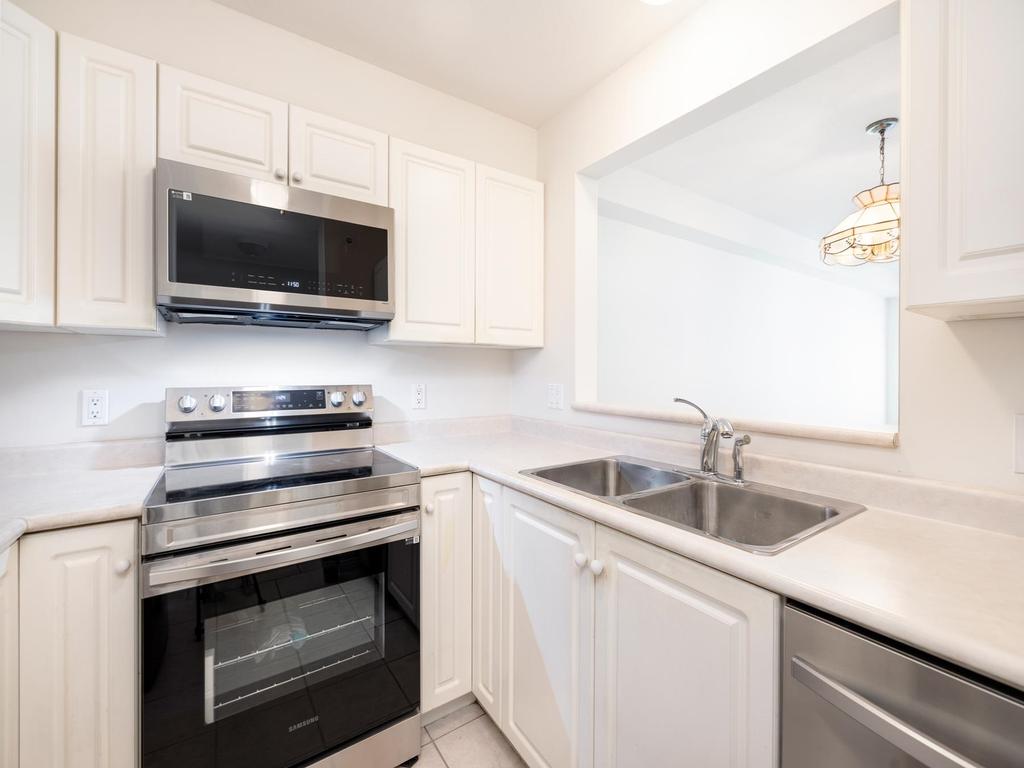 Listing Image for R3097484