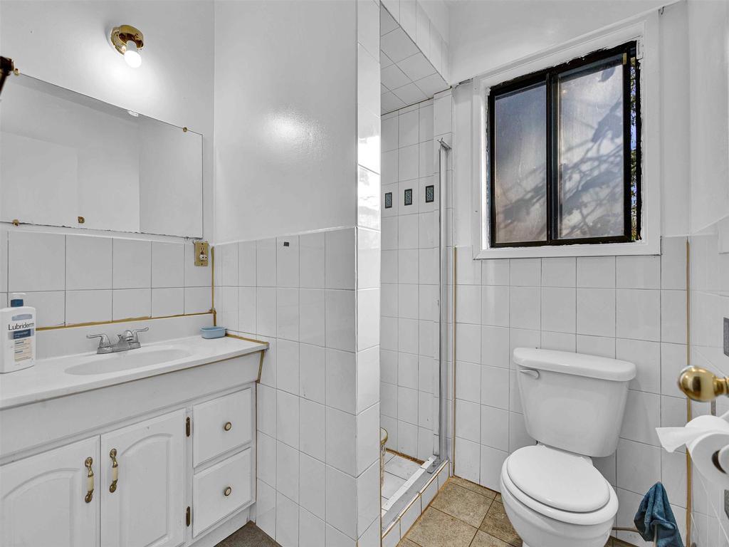 Listing Image for R3097486