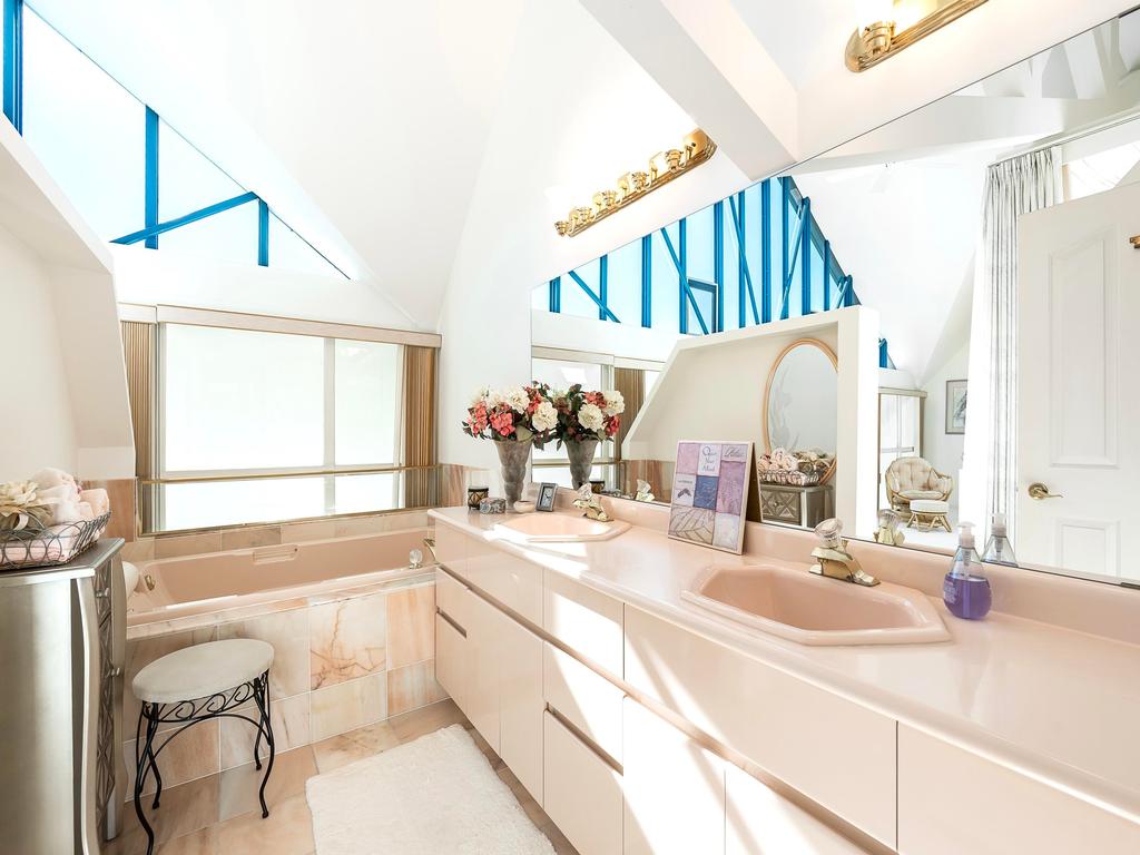 Listing Image for R3097487