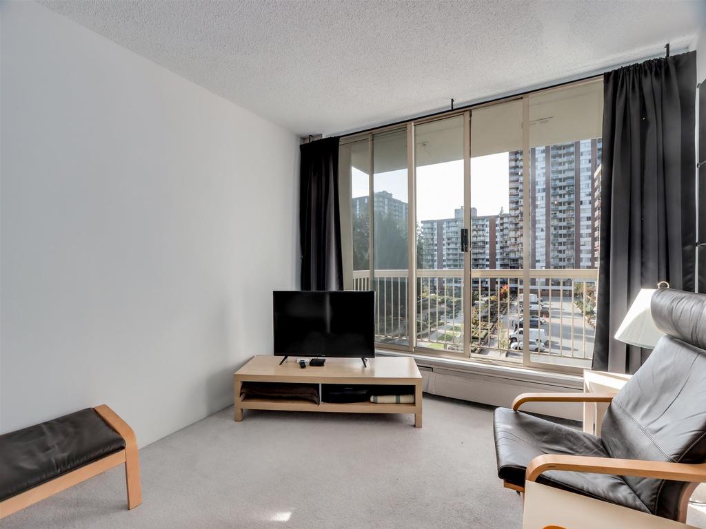 Listing Image for R3097519