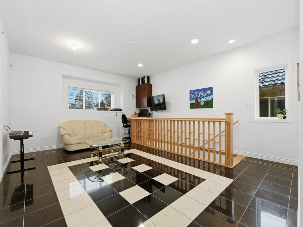 Listing Image for R3097524