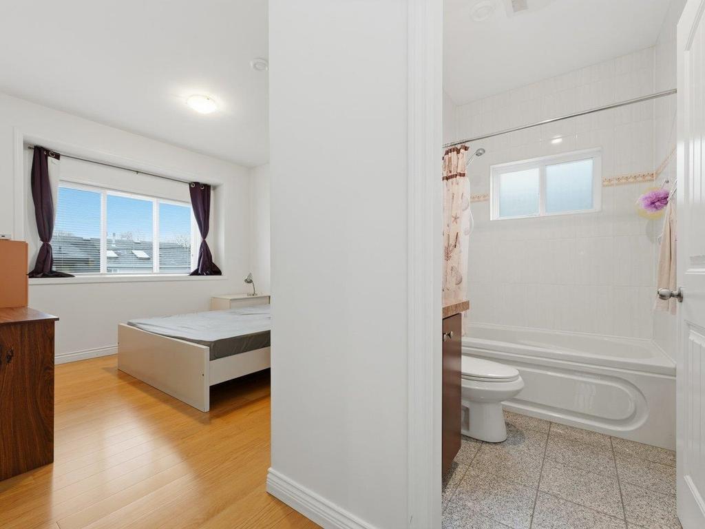 Listing Image for R3097524