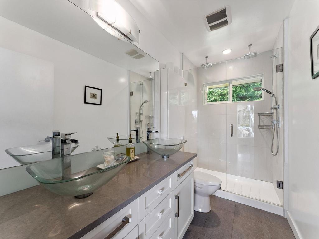 Listing Image for R3097527