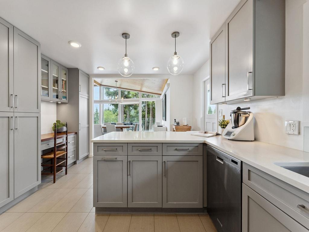 Listing Image for R3097527