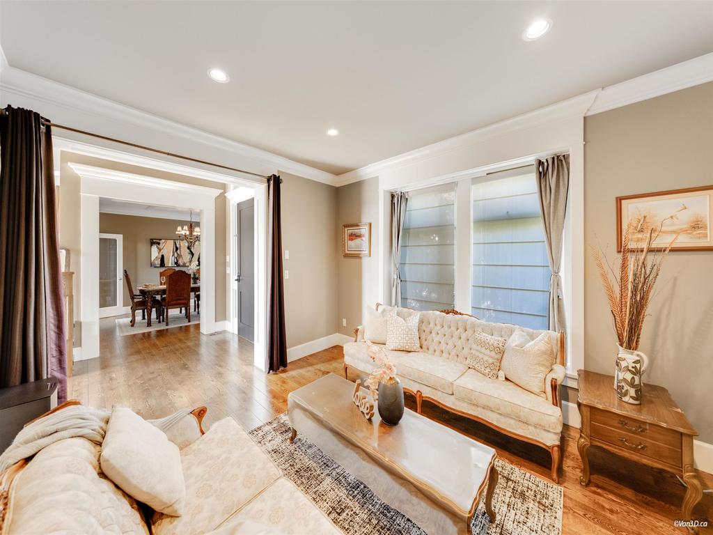 Listing Image for R3097536