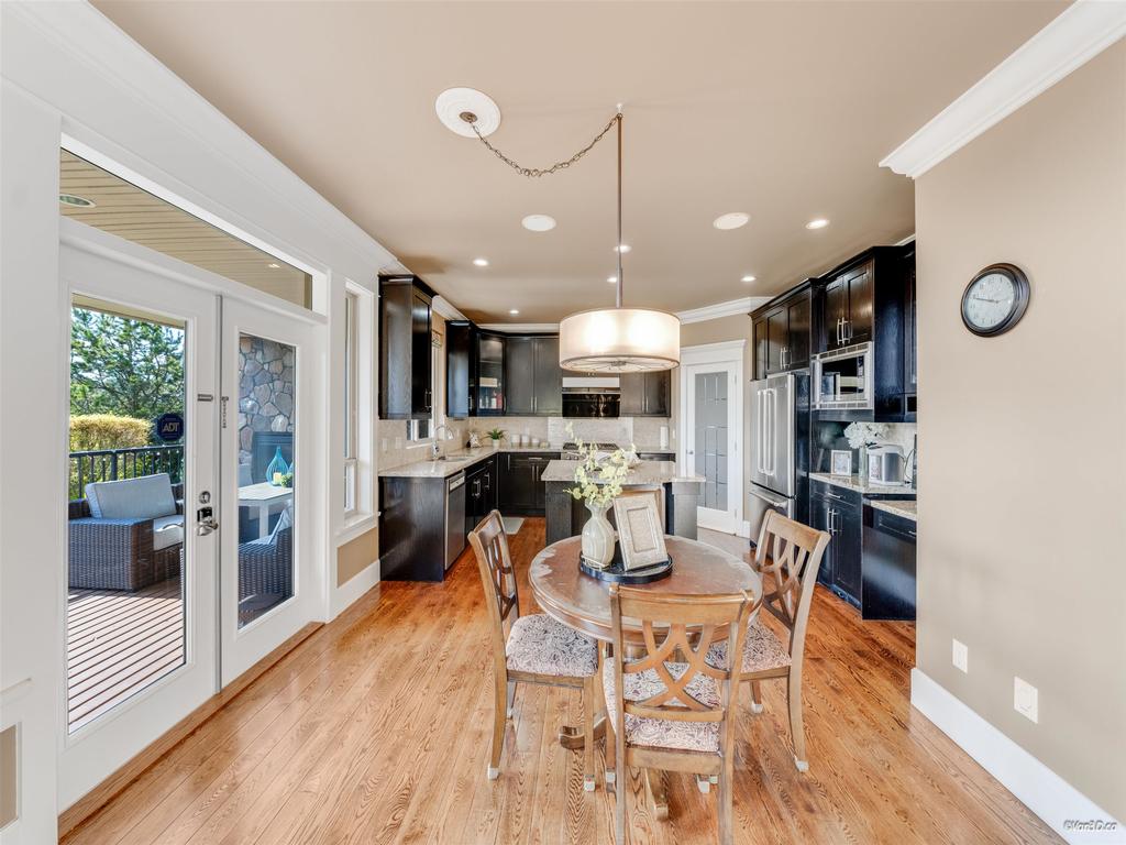 Listing Image for R3097536